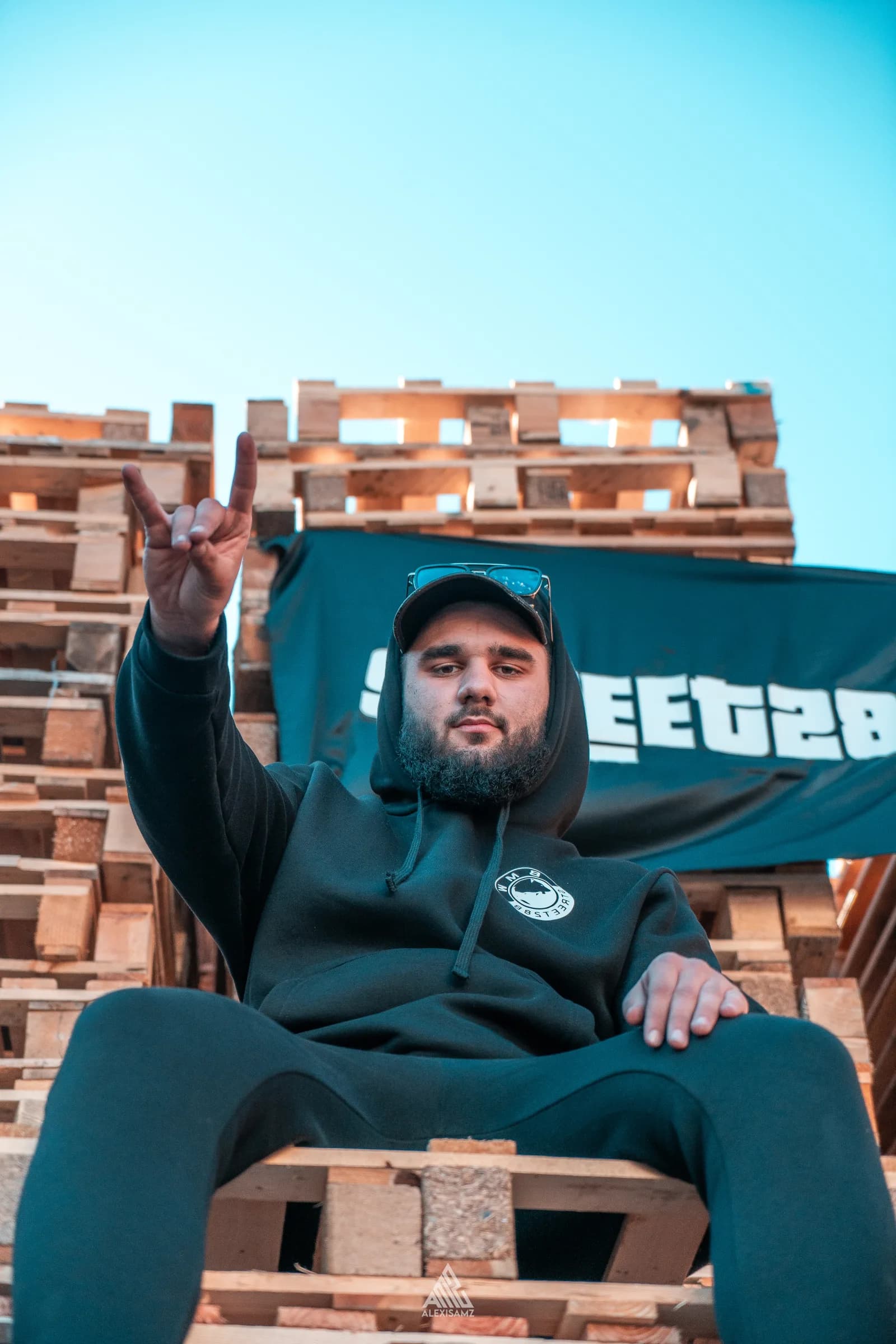 CrienCle69 × Street28b